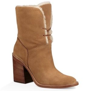 NWT Ugg Jerene Size 9